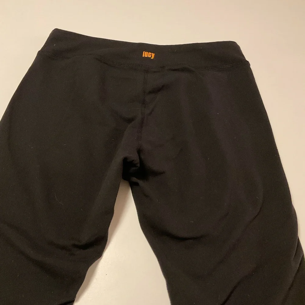 Lucy Workout Leggings, Black Recycled Lucy Performance Leggings Yoga Pants, Sz S - Picture 12 of 16